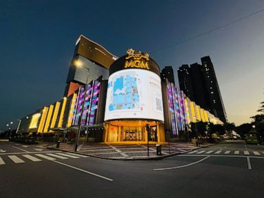 Macao awards casino licenses to MGM, Sands, Wynn, 3 others