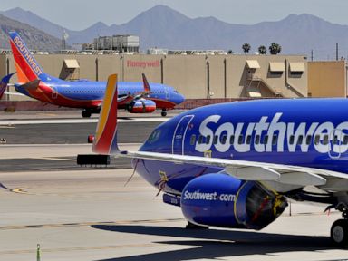 Southwest Airlines brings back dividend as travel rebounds