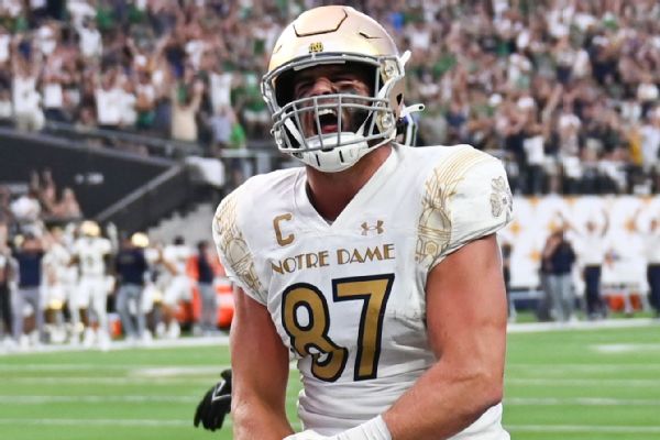 ND’s Mayer, top TE prospect, opts for NFL draft