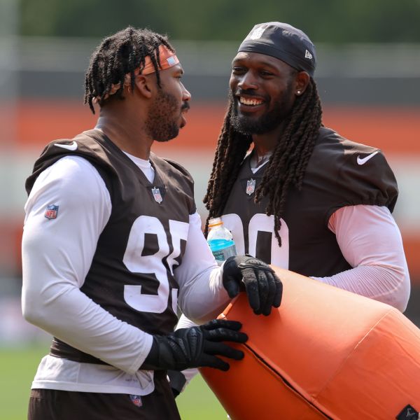 Browns’ Garrett disappointed by Clowney’s barbs
