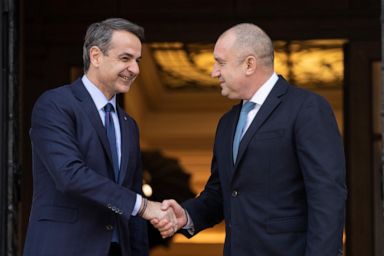 With eye on Russia, Greece and Bulgaria expand gas deal