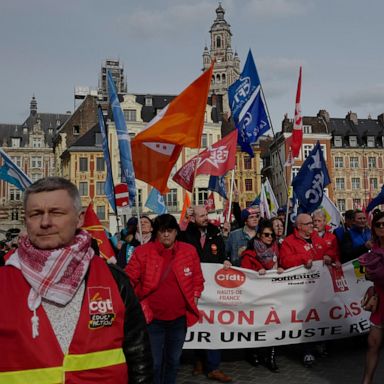 Decisive day for Macron’s pension gamble in tense France