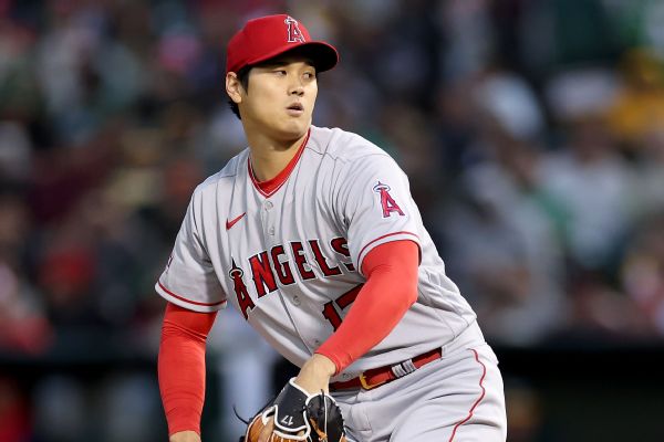 Ohtani calls own pitches, K’s 10 in Angels loss