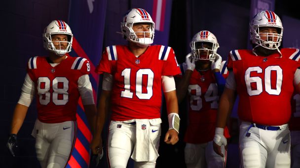 Patriots’ popular throwbacks among NFL’s top Week 13 uniforms