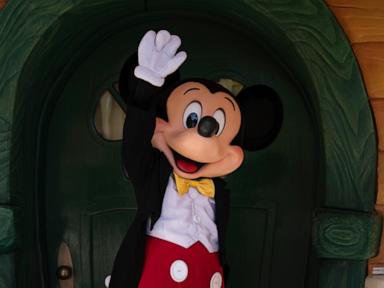 Disneyland’s Mickey Mouse and Cinderella performers may unionize