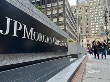 JPMorgan reports 6% rise in 1Q profits as bank earnings season begins. Wells Fargo profit falls