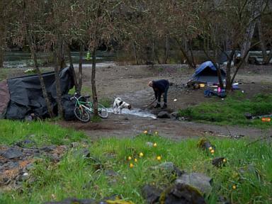 Can homeless people be fined for sleeping outside? A rural Oregon city asks the US Supreme Court